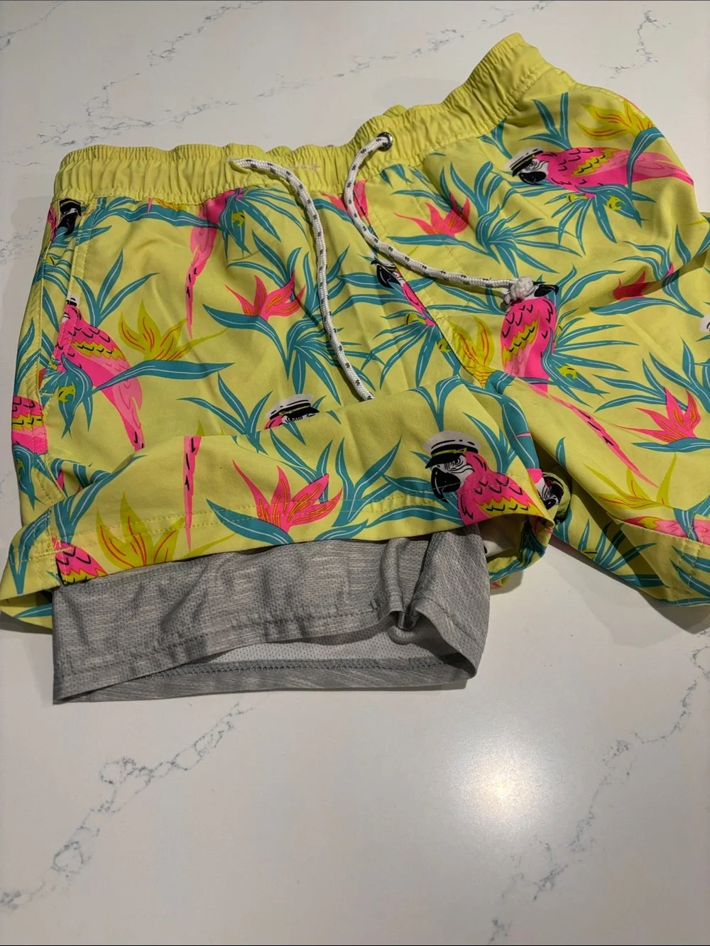 Men's Yellow Flamingo Print Swim Trunks with Elastic Waist